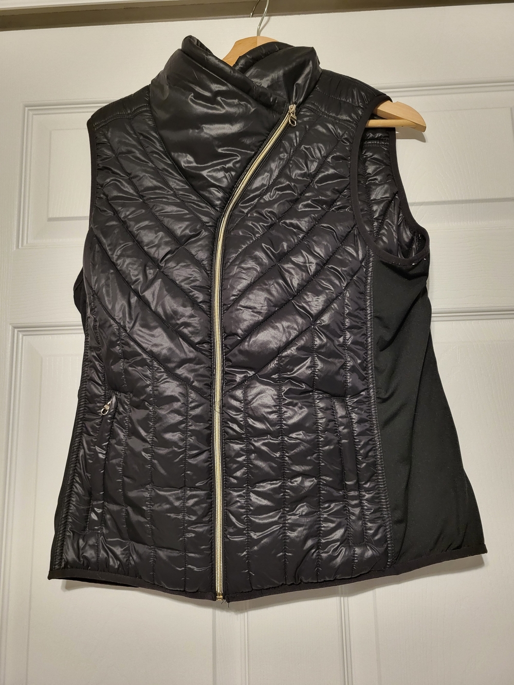 Workshop Republic Clothing Asymmetrical Quilted Puffer Vest Black - Large L